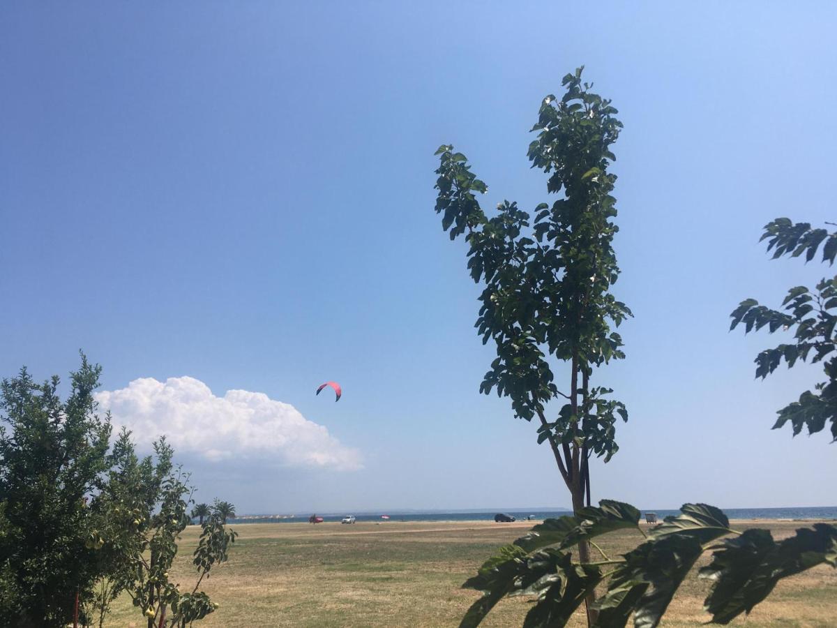 See To Sea Apartments Paralia Dionysiou Esterno foto