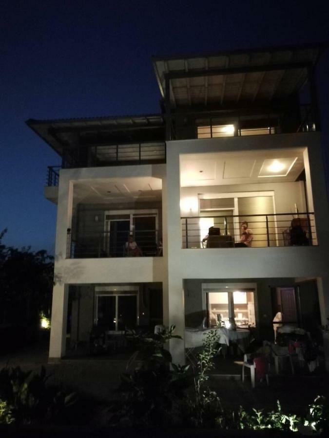 See To Sea Apartments Paralia Dionysiou Esterno foto