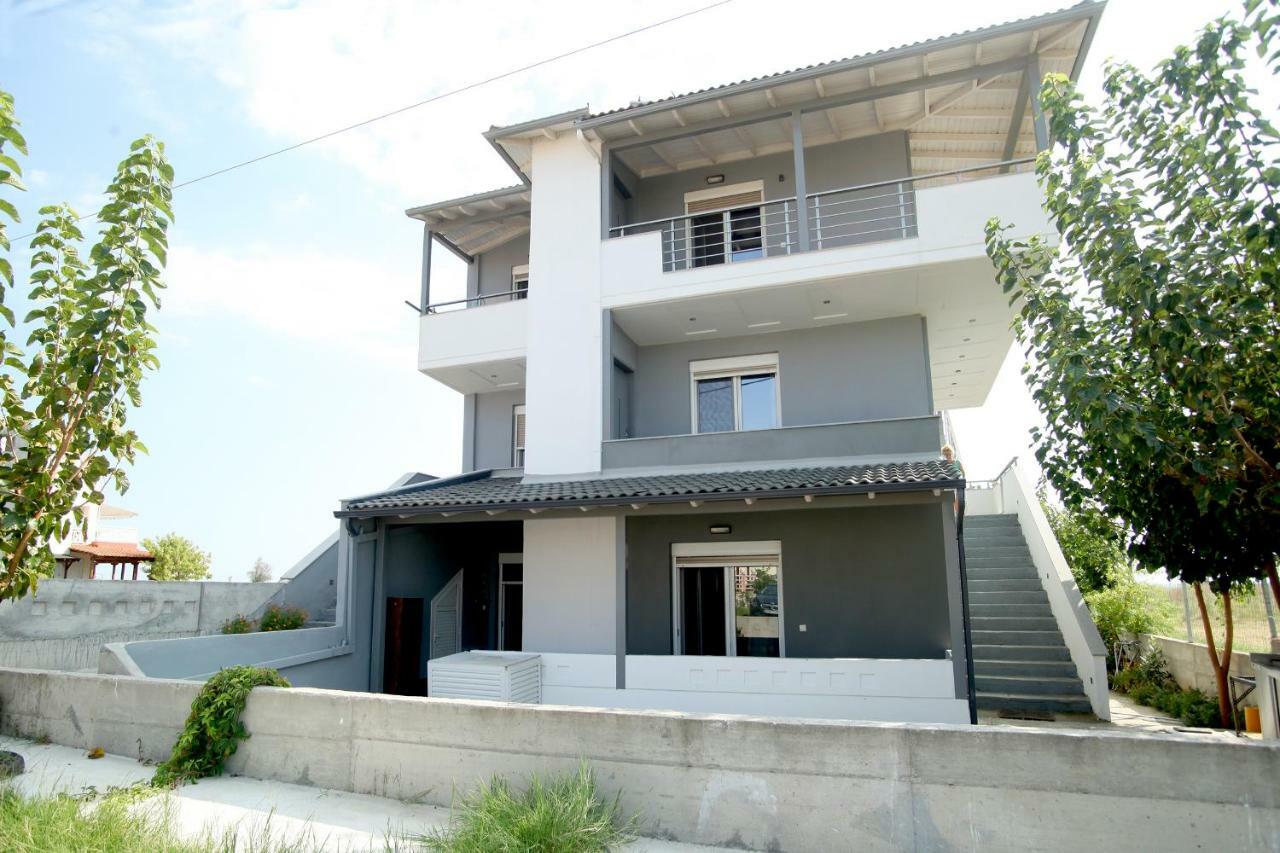 See To Sea Apartments Paralia Dionysiou Esterno foto