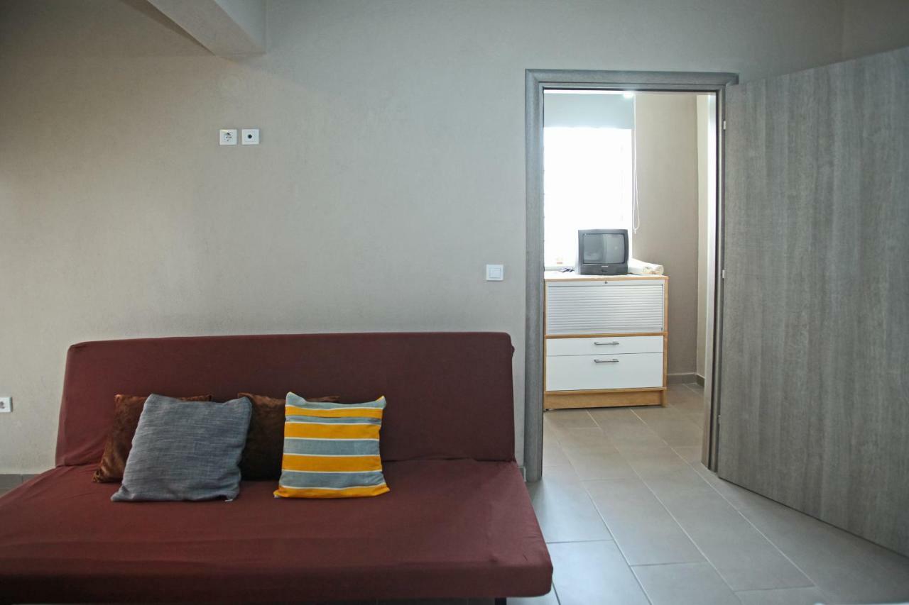 See To Sea Apartments Paralia Dionysiou Esterno foto