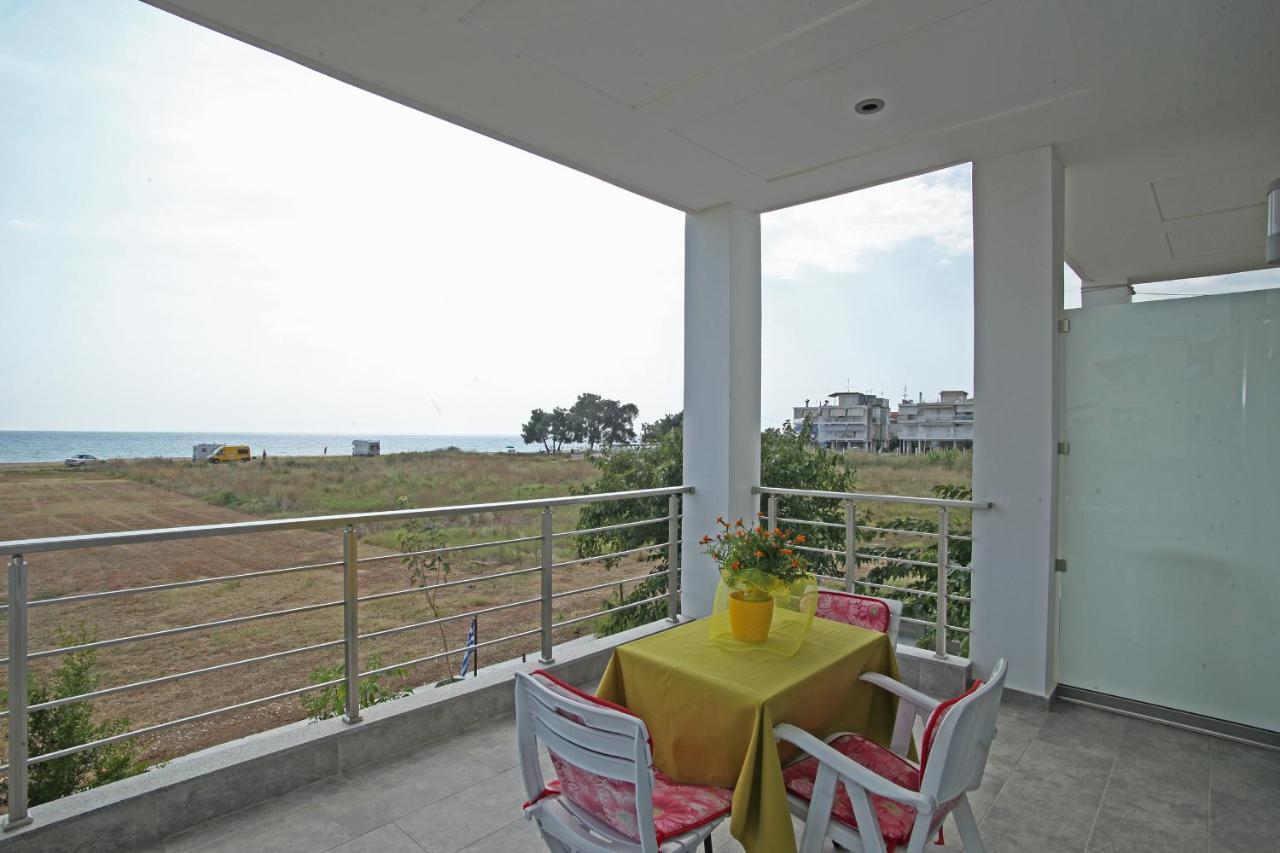 See To Sea Apartments Paralia Dionysiou Esterno foto